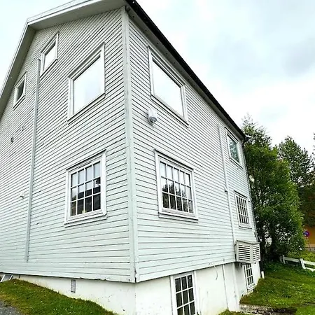 Apartmán Moderne Sentral Med 3 Soverom - Saltus *