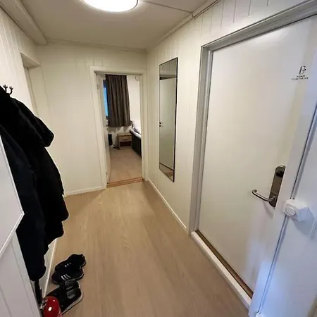 Apartmán Moderne Sentral Med 3 Soverom - Saltus Tromsø