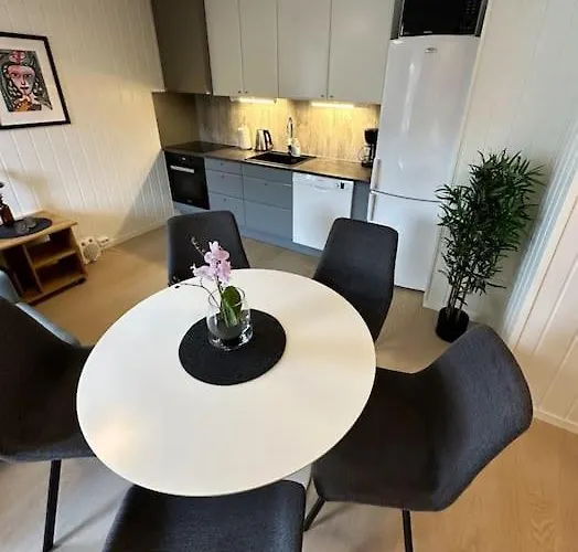 Moderne Sentral Med 3 Soverom - Saltus Apartament Tromsø